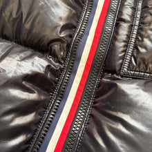 Load image into Gallery viewer, Moncler Montbeliard Black Size 5
