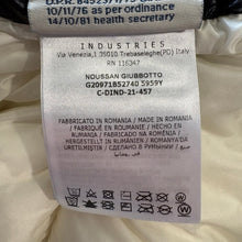 Load image into Gallery viewer, Moncler Grenoble Noussan White Camo Size 3