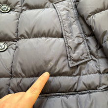 Load image into Gallery viewer, Moncler Cluny Navy Size 2
