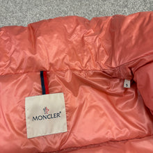 Load image into Gallery viewer, Women’s Moncler Bandama Pink Size 5