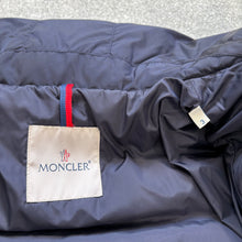 Load image into Gallery viewer, Women’s Moncler Flammette Navy Size 3