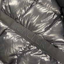 Load image into Gallery viewer, Women’s Moncler Echinops Black Size 4