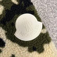 Load image into Gallery viewer, Moncler Padded Reversible Zip-Up Khaki Size Medium