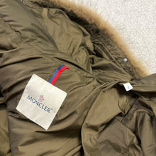Load image into Gallery viewer, Moncler Cluny Khaki Size 7

