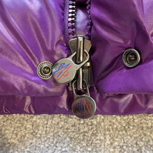Load image into Gallery viewer, Moncler Tibb Gilet Purple Size 2
