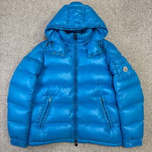 Load image into Gallery viewer, Moncler Maya Turquoise Size 4
