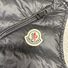 Load image into Gallery viewer, Moncler Arv Gilet Black Size 0
