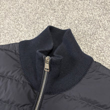 Load image into Gallery viewer, Moncler Tricot Navy Size Medium
