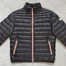 Load image into Gallery viewer, Moncler Daniel Black Size 2
