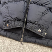 Load image into Gallery viewer, Moncler Poirier Navy Size 6
