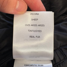 Load image into Gallery viewer, Moncler Mongioie Black Size 2
