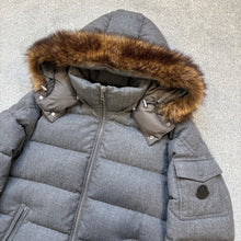 Load image into Gallery viewer, Moncler Allemand Grey Size 3
