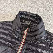 Load image into Gallery viewer, Moncler Daniel Black Size 3
