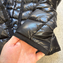 Load image into Gallery viewer, Women’s Moncler Armoise Black Size 1
