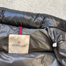 Load image into Gallery viewer, Moncler Tib Gilet Black Size 3
