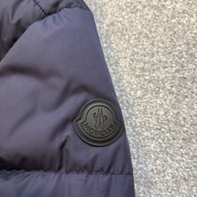 Load image into Gallery viewer, Moncler Montcla Navy Size 4
