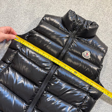 Load image into Gallery viewer, Women’s Moncler Ghany Gilet Black Size 00
