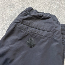 Load image into Gallery viewer, Moncler Cargo Bottoms Navy Size 48

