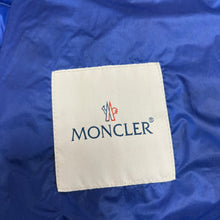 Load image into Gallery viewer, Moncler David Blue Size 2
