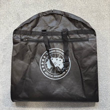 Load image into Gallery viewer, Canada Goose Chateau Parka Black Camo Size Medium
