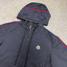 Load image into Gallery viewer, Moncler Hattab Navy Size 4
