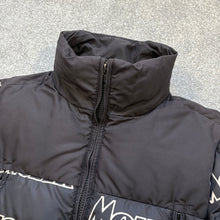 Load image into Gallery viewer, Moncler Faiveley Black Size 3
