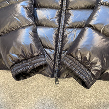 Load image into Gallery viewer, Moncler Bruel Black Size 3
