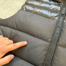 Load image into Gallery viewer, Moncler Dupres Gilet Black Size 3
