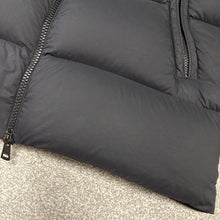 Load image into Gallery viewer, Moncler Wargnier Black Size 3
