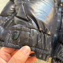 Load image into Gallery viewer, Moncler Maya Navy Size 2
