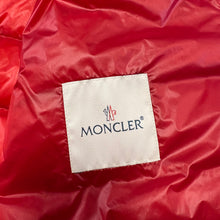 Load image into Gallery viewer, Moncler Gui Gilet Red Size 2
