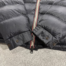Load image into Gallery viewer, Moncler Gaston Black Size 4
