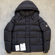 Load image into Gallery viewer, Moncler Vezere Black Size 1
