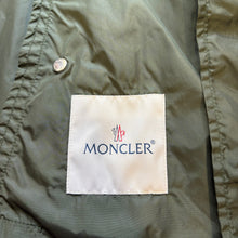 Load image into Gallery viewer, Moncler Grimpeurs Khaki Size 2
