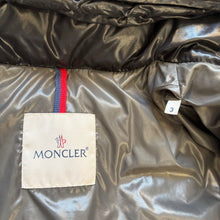 Load image into Gallery viewer, Moncler Maya Black Size 3
