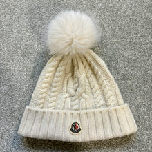 Load image into Gallery viewer, Women’s Moncler Wool &amp; Cashmere Pom-Pom Beanie White SzUNI
