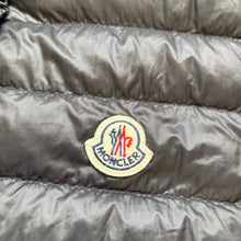 Load image into Gallery viewer, Women’s Moncler Liane Gilet Black Size 3
