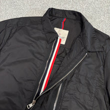 Load image into Gallery viewer, Moncler See Overshirt Black Size 2
