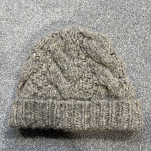 Load image into Gallery viewer, Women’s Moncler Beanie &amp; Scarf Grey SzUNI
