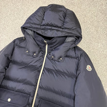 Load image into Gallery viewer, Moncler Rabelais Navy Size 6
