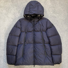 Load image into Gallery viewer, Moncler Montcla Navy Size 4
