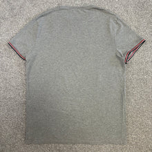 Load image into Gallery viewer, Moncler T-Shirt Grey Size XL
