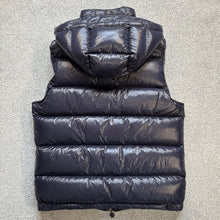 Load image into Gallery viewer, Moncler Bormes Gilet Navy Size 4

