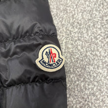 Load image into Gallery viewer, Moncler Rook Black Size 3
