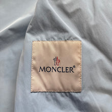 Load image into Gallery viewer, Moncler Rukbat Light Blue Size 4
