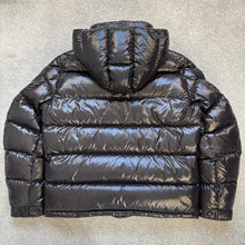 Load image into Gallery viewer, Moncler Maya Black Size 5
