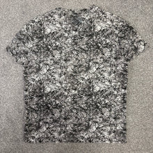 Load image into Gallery viewer, Moncler T-Shirt Camo Size Medium (Fits XS)
