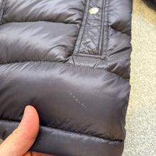 Load image into Gallery viewer, Moncler Bramant Navy Size 0
