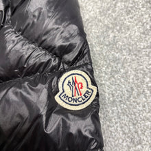 Load image into Gallery viewer, Moncler Gregoire Overshirt Black Size 3
