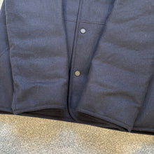 Load image into Gallery viewer, Moncler Bane Reversible Down Jacket Navy Size 3
